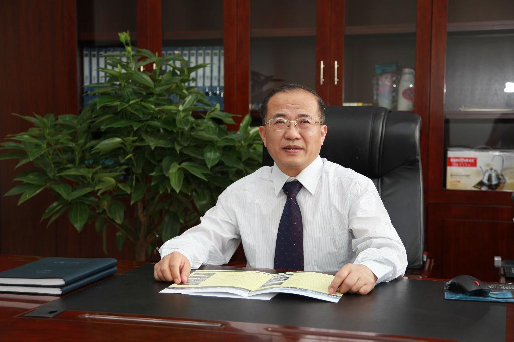 纪委书记 王书东